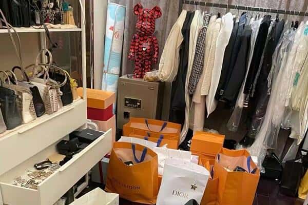 湘潭市雨湖回收一线品牌衣服